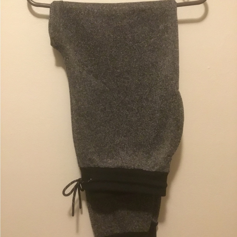 Vertical Sport Sweatpants